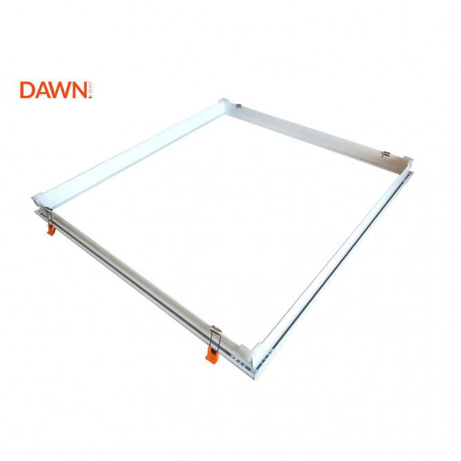 Metalni ram bele boje za ugradnju panela dimenzija 60x60cm. Metalni ram bele boje za ugradnju panela dimenzija 60x60cm.